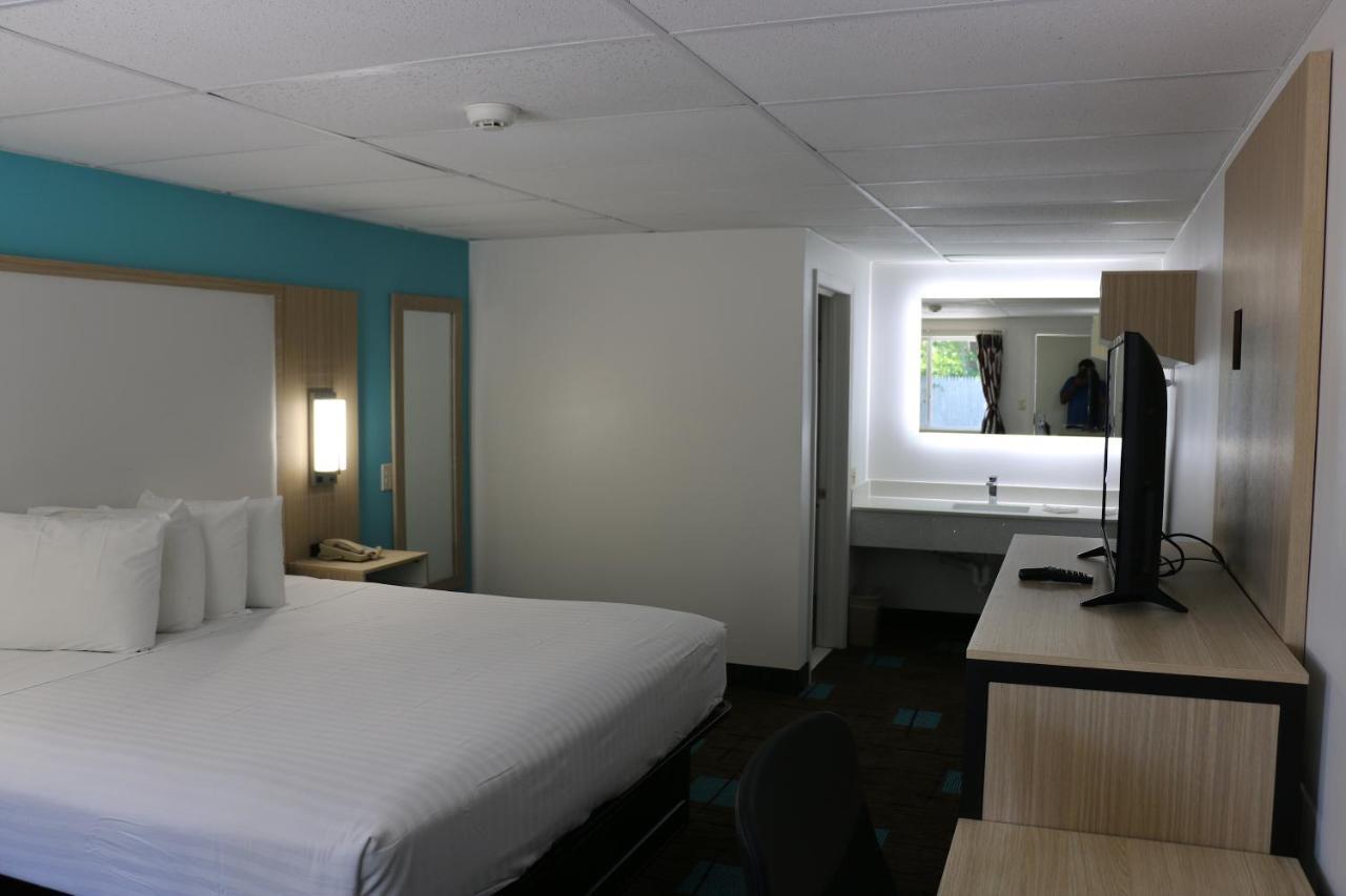 Howard Johnson By Wyndham West Yarmouth Cape Cod Ngoại thất bức ảnh