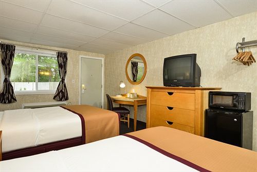 Howard Johnson By Wyndham West Yarmouth Cape Cod Ngoại thất bức ảnh